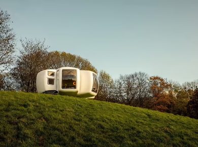 Breath of New Life in Six-Shell Bubble House