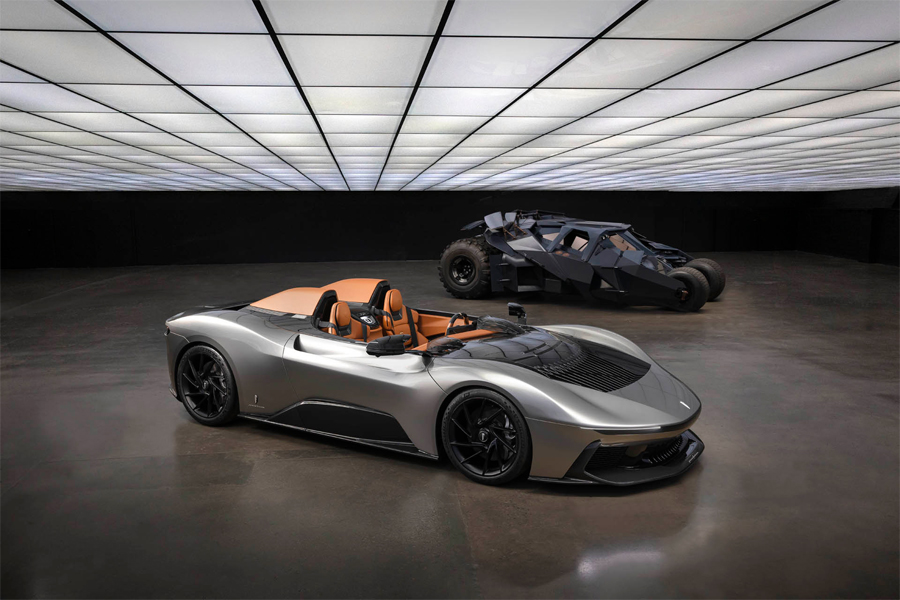 Batman-Inspired Electric Hypercar Pininfarina B95 Gotham