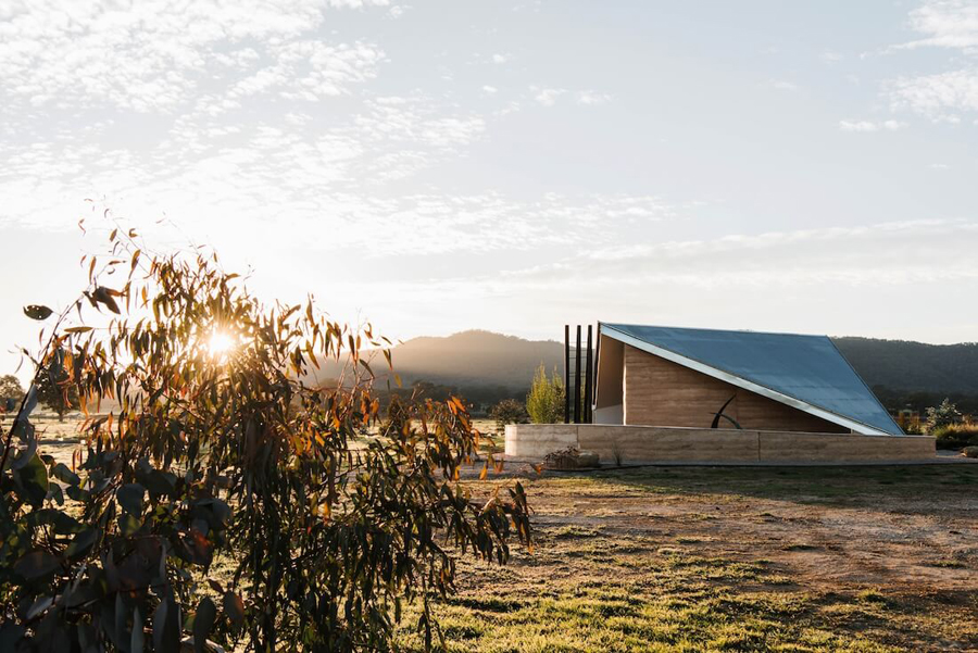 Kavillo Studios Offers Unique Off-Grid Living in Rural NSW