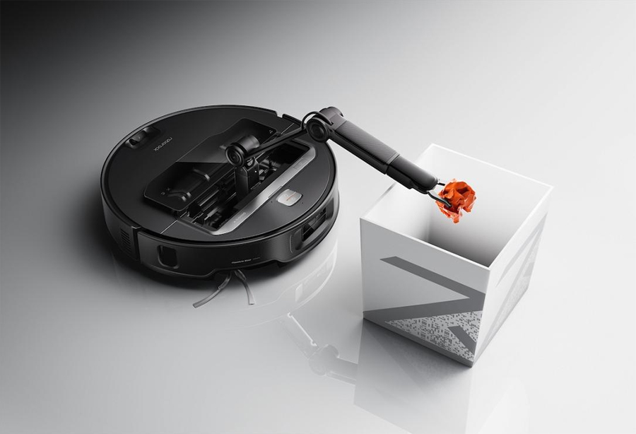 Roborock Saros Z70 Robot Vacuum 