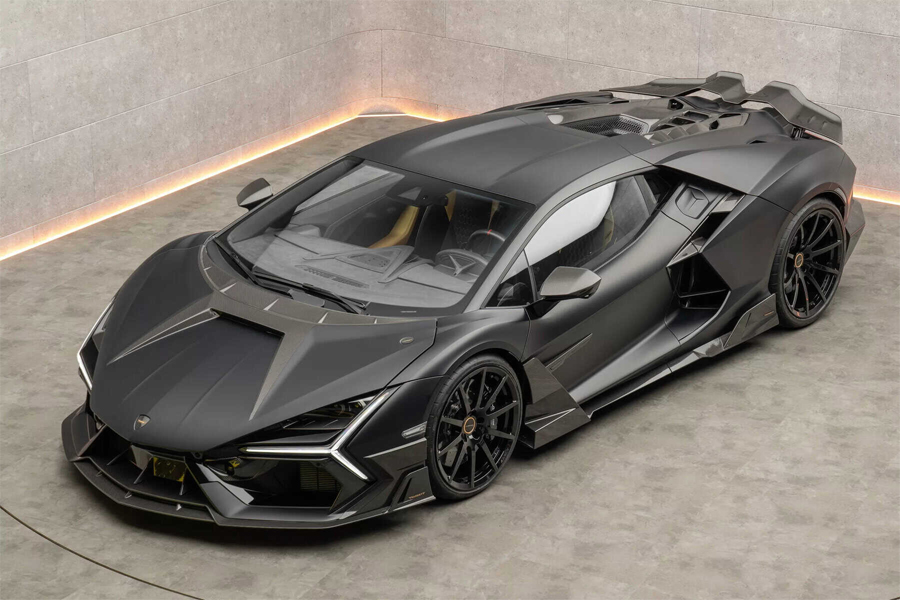 Lamborghini Revuelto Transformed by Mansory