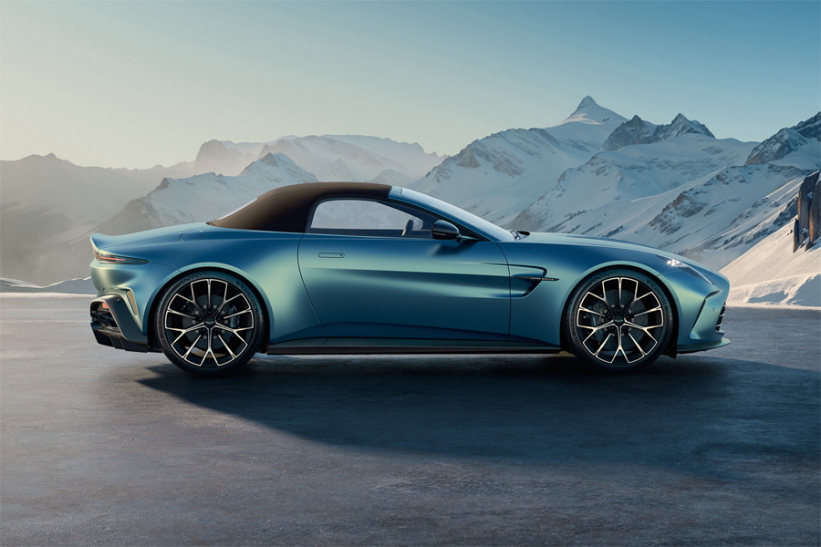 2025 Aston Martin Vantage Roadster