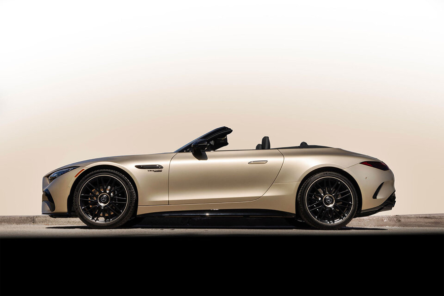 2025 Mercedes-AMG SL 63 MANUFAKTUR Golden Coast Convertible