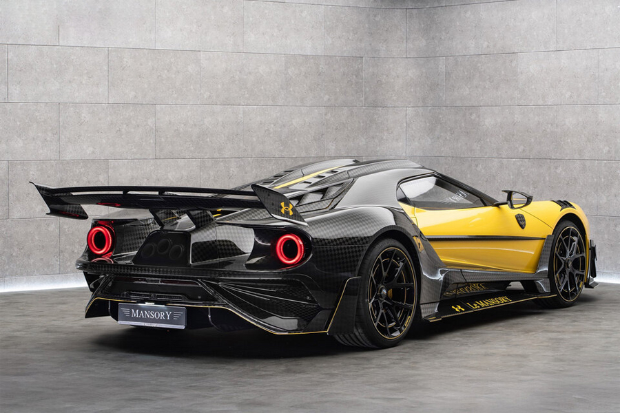 Mansory x Under Armour Le Mansory Ford GT