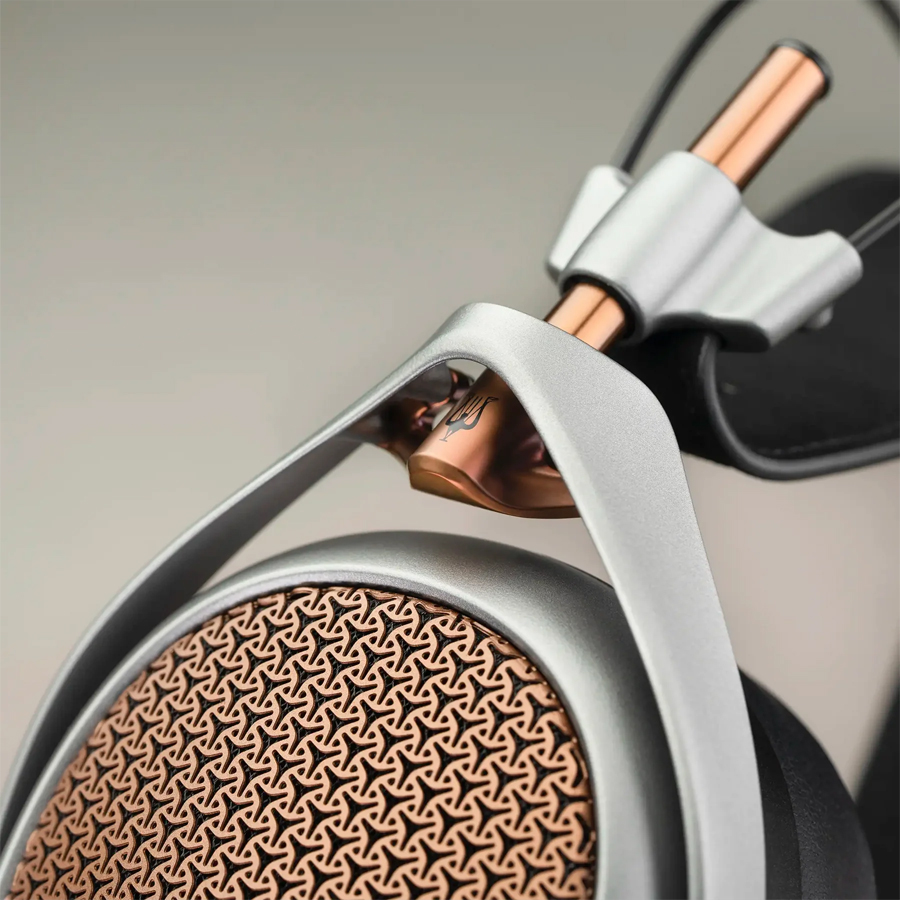 Meze Audio POET Sets a New Standard for Planar Magnetic Headphones